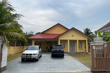 Desa Pinggiran Putra