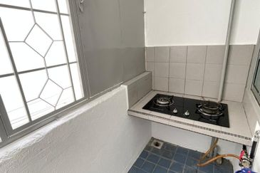 Subang Perdana Goodyear Court 9