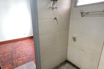 Subang Perdana Goodyear Court 9