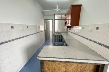 Subang Perdana Goodyear Court 9