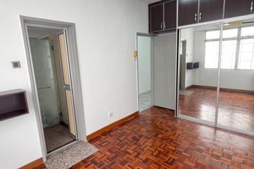 Subang Perdana Goodyear Court 9