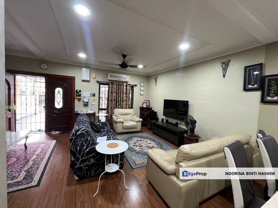 Seksyen 11 Bayu Damansara, Mota Damansara, Renovated Double Storey Terrace For Sale , Selangor, Damansara Damai