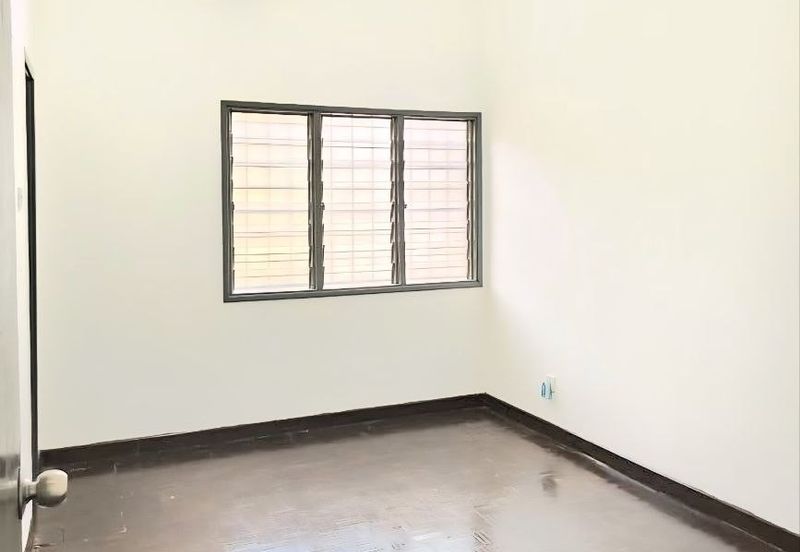 Bandar Tun Hussein Onn