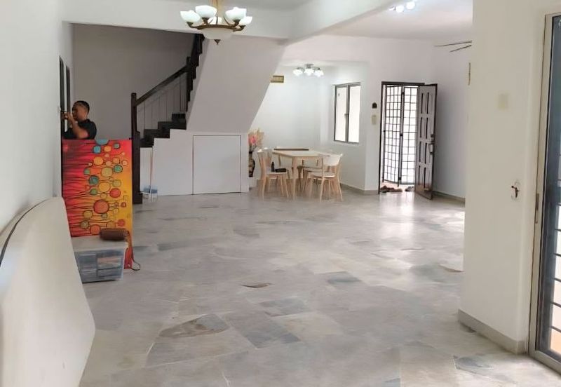 Bandar Tun Hussein Onn