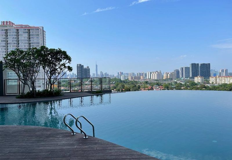 Kenwingston Platz Residence