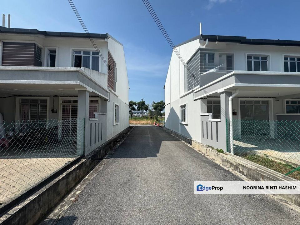 Taman Langat Utama Jalan LU 2/4, Double Storey Terrace House For Sale, Selangor, Banting