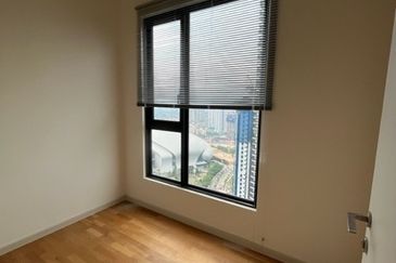 Residensi Solaris Parq