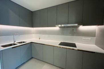 Residensi Solaris Parq