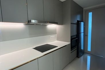 Residensi Solaris Parq