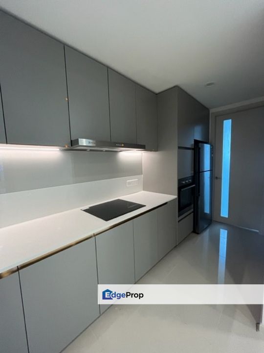 2+1 Bedroom, suitable for couple or small family, Kuala Lumpur, Dutamas