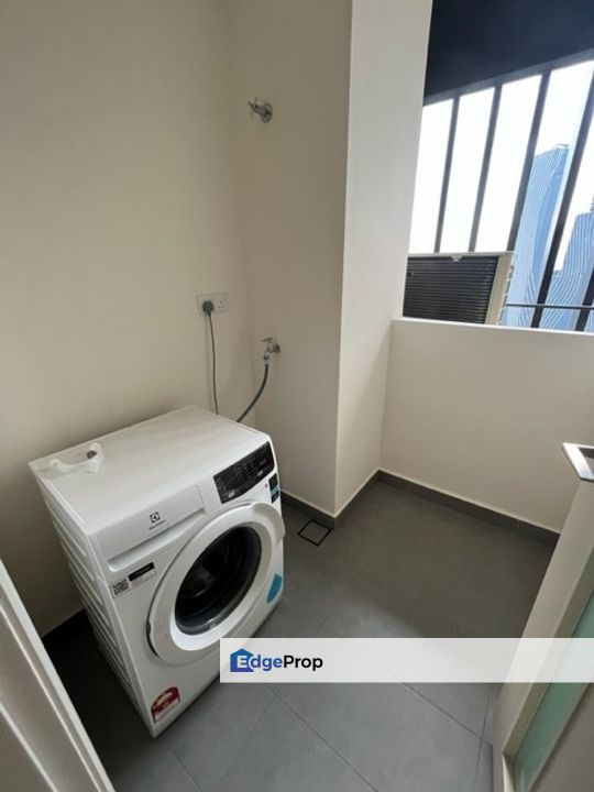 2+1 Bedroom, suitable for couple or small family, Kuala Lumpur, Dutamas