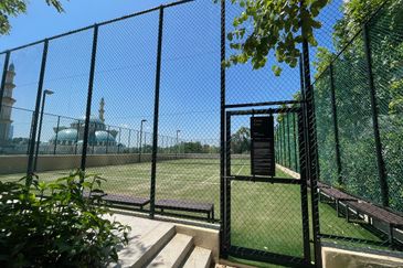 Residensi Solaris Parq