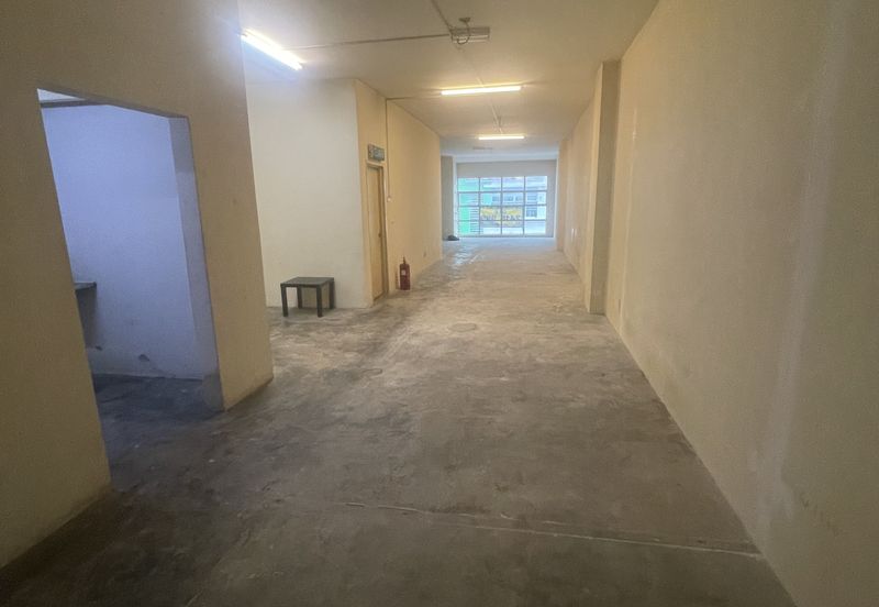 Parklane OUG Service Apartment