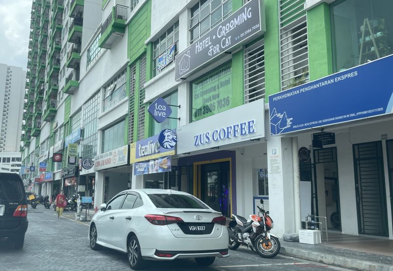 Parklane OUG Service Apartment