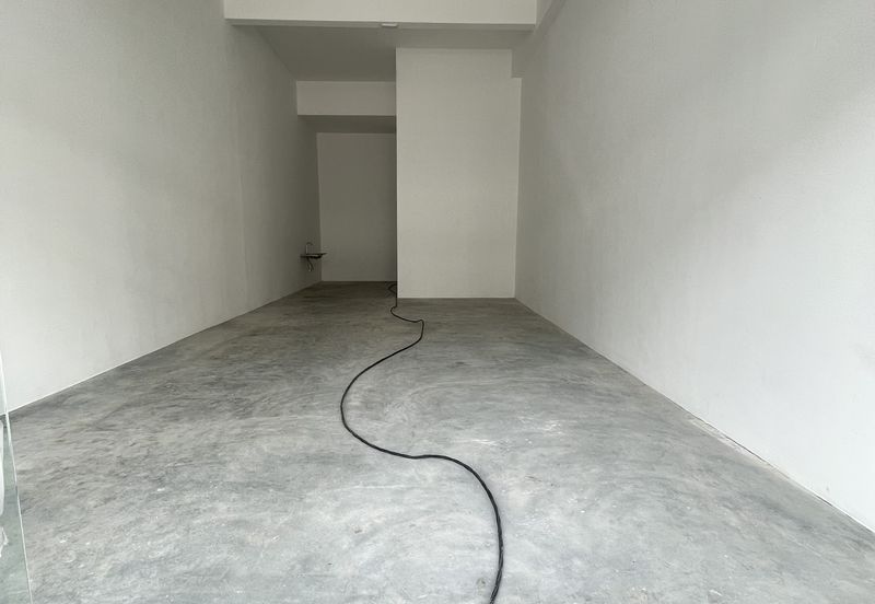 UC Square Taman Connaught Shop For Rent