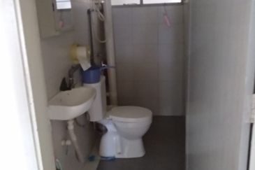 Ayers Tower @ Taman Kosas