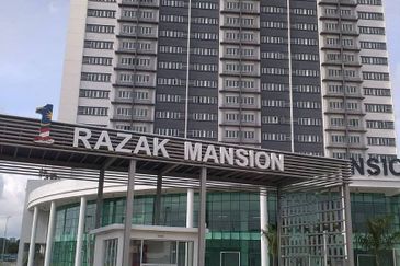 1 Razak Mansion (Residensi Tun Razak)