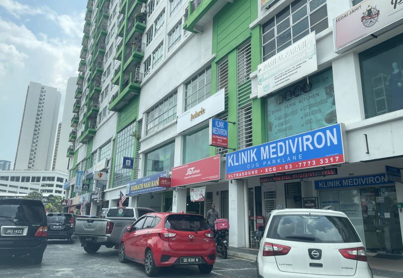 Parklane OUG Service Apartment