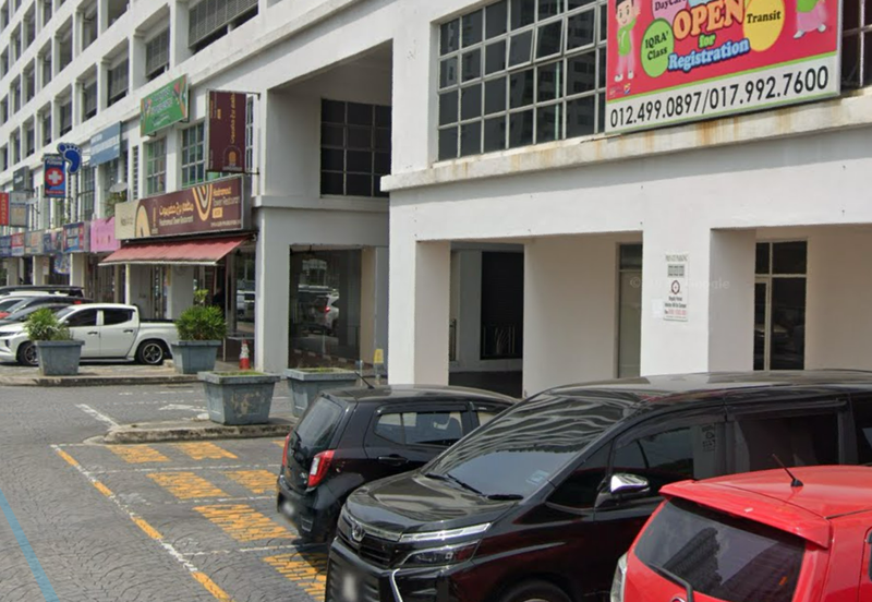 Parklane OUG Service Apartment