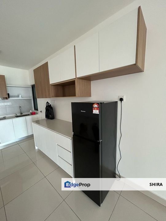 ARATRE RESINDENCE ARA DAMANSARA FOR RENT PARTIAL FURNISHED SPACIOUS UNIT, Selangor, Ara Damansara