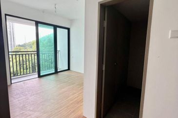 The Trees, Bukit Lanjan