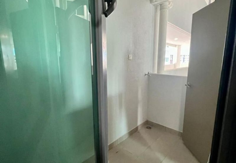 The Trees, Bukit Lanjan