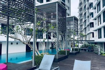 Renai Jelutong Residences