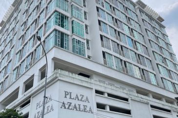Plaza Azalea