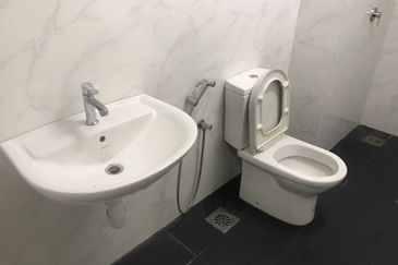 Vista Alam Serviced Apartment