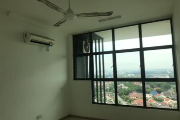 Vista Alam Serviced Apartment
