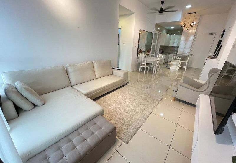 Waltz Residences @ Paradigm Garden City