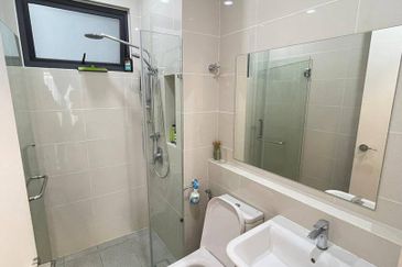 Waltz Residences @ Paradigm Garden City