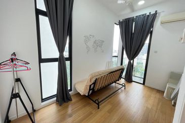 Waltz Residences @ Paradigm Garden City