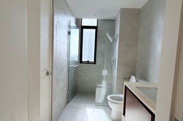 Hill10 Residence @ i-City