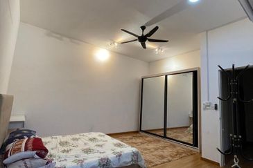 Ayden Townhouse Warisan Puteri