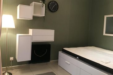 Ayden Townhouse Warisan Puteri