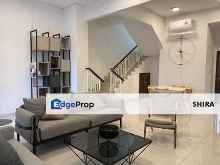 DIAMOND CITY, SEMENYIH, 3 STOREY SPANISH TERRACE HOUSE FOR SALE, PRIME RESIDENTIAL AREA, SPACIOUS & ELEGANT, Selangor, Semenyih