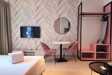 Paxtonz @ Empire City, Damansara Perdana