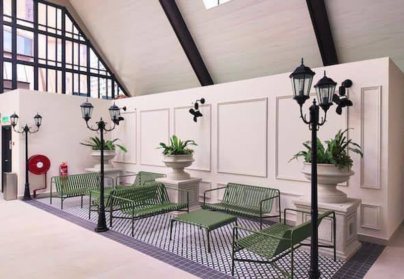 Paxtonz @ Empire City, Damansara Perdana