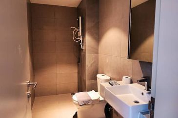 Paxtonz @ Empire City, Damansara Perdana