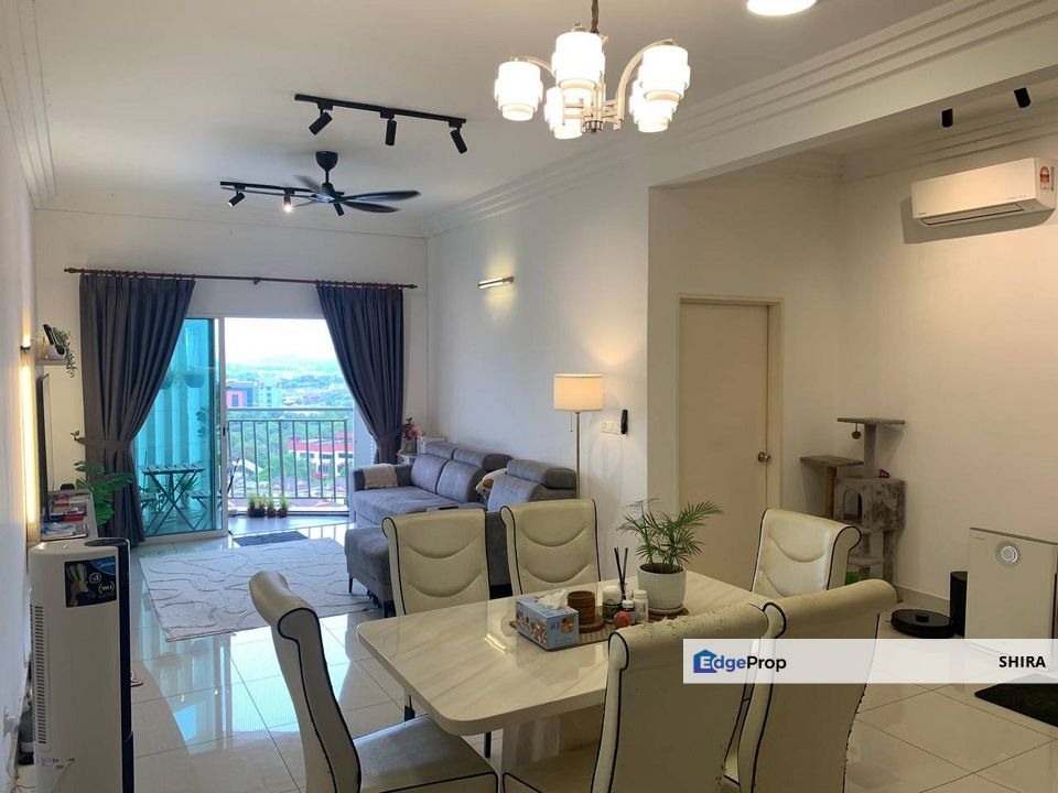 FULLY FURNISHED BIG UNIT WITH BALCONY AND NICE VIEW, Selangor, Shah Alam
