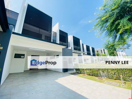 The Kews Senibong Iskandar Puteri Johor Gelang Patah New 3 Storey Luxury Landed House 全新三层排屋项目, Johor, 
