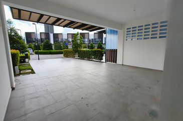 Isola Coast @ Senibong Cove