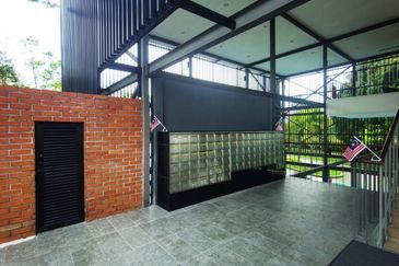 Bayou Creek, Leisure Farm