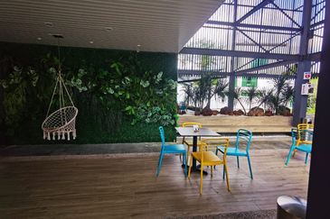 Bayou Creek, Leisure Farm