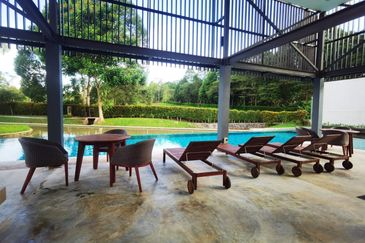 Bayou Creek, Leisure Farm