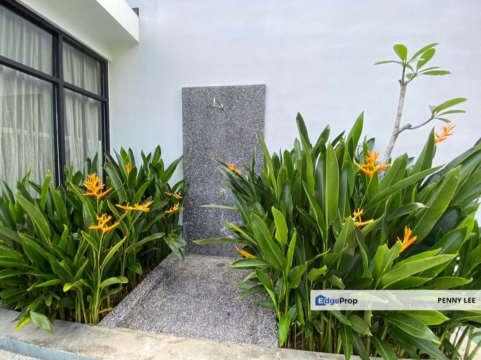 Leisure Farm Luxury Villa Private Swimming Pool for Sale, Johor, Gelang Patah