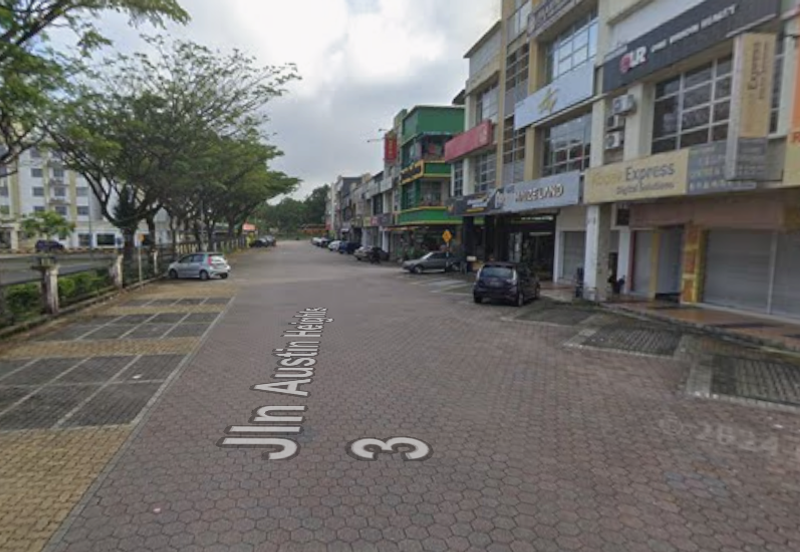 Taman Mount Austin Commercial