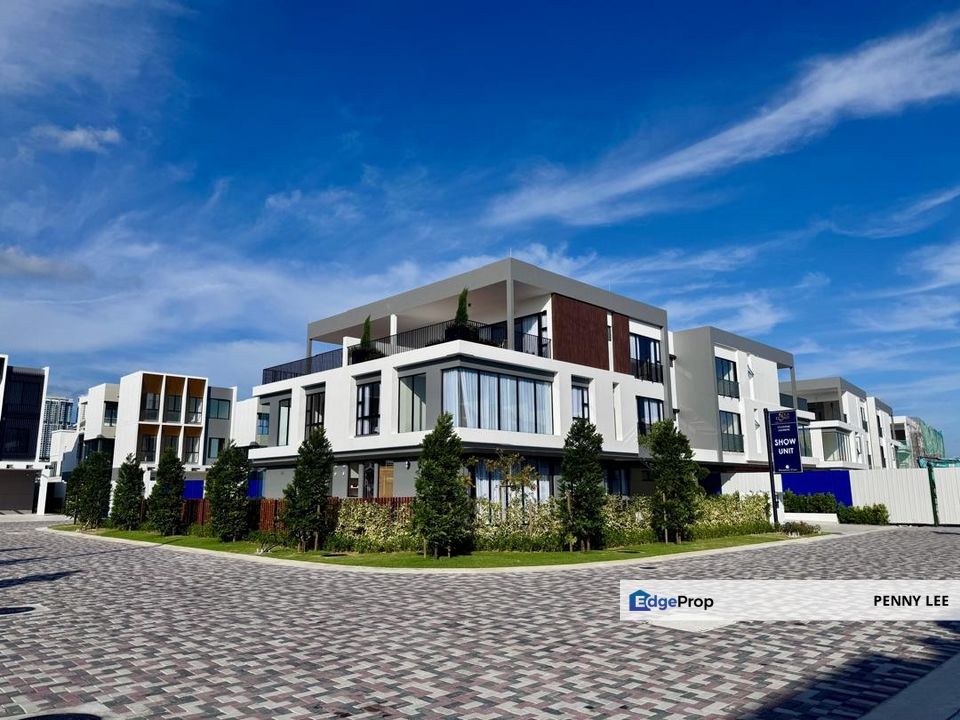 Senibong Cove Isola Coast Masai Johor New 3 Storey Cluster for Sale , Johor, Masai