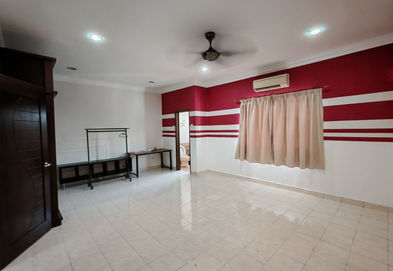 Taman Bukit Anggerik